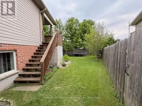 11 Jacklin Court Central Elgin ON N5P 0C3