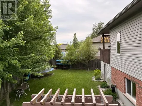 11 Jacklin Court Central Elgin ON N5P 0C3