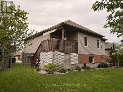 11 Jacklin Court Central Elgin ON N5P 0C3