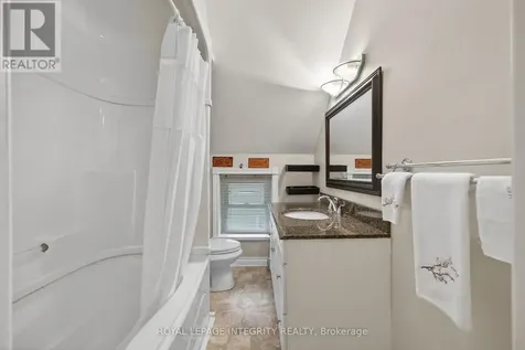 33 Rochester Street Carleton Place ON K7C 2P9
