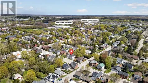 33 Rochester Street Carleton Place ON K7C 2P9