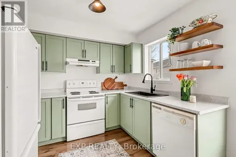 211 Gershwin Private Ottawa ON K2H 1G6