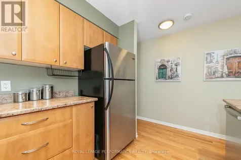 111 Steele Park Private Ottawa ON K1J 0J2