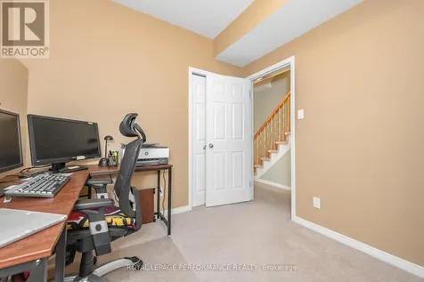 111 Steele Park Private Ottawa ON K1J 0J2