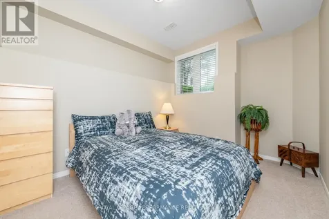 111 Steele Park Private Ottawa ON K1J 0J2