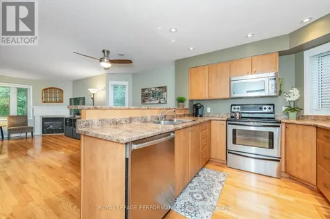 111 Steele Park Private Ottawa ON K1J 0J2