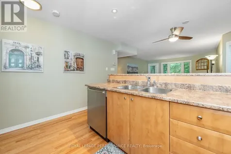 111 Steele Park Private Ottawa ON K1J 0J2