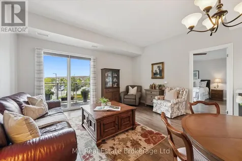 35 Kingsbury Square Guelph (pineridge/westminster Woods) ON N1L 1B3