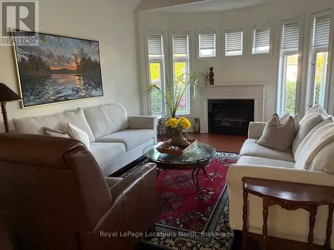 11 Waterpond Place Collingwood ON L9Y 4Z9