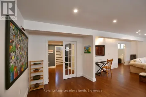 11 Waterpond Place Collingwood ON L9Y 4Z9