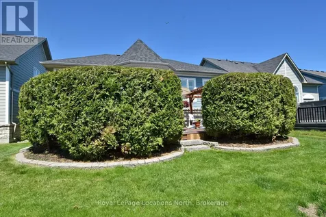 11 Waterpond Place Collingwood ON L9Y 4Z9