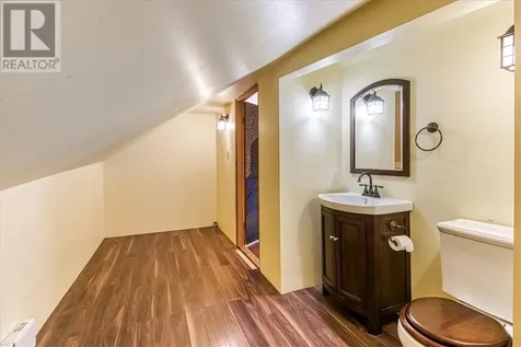 1220 Nepewassi Lake Road Estaire ON P3E 4N1