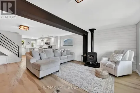 1416 River Road West Wasaga Beach ON L9Z 2W5
