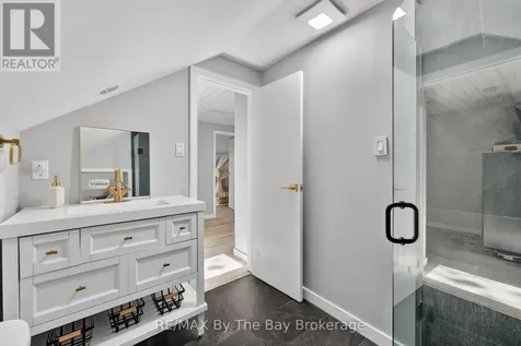 1416 River Road West Wasaga Beach ON L9Z 2W5