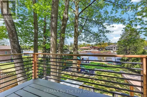 1416 River Road West Wasaga Beach ON L9Z 2W5