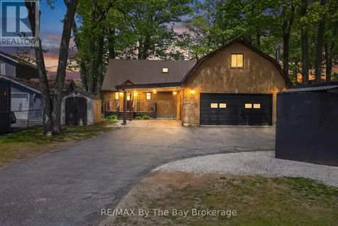 1416 River Road West Wasaga Beach ON L9Z 2W5