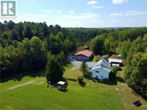 602 Makynen Road Greater Sudbury ON P3E 4N1