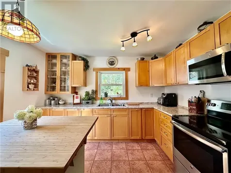 602 Makynen Road Greater Sudbury ON P3E 4N1
