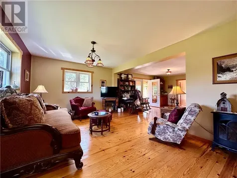 602 Makynen Road Greater Sudbury ON P3E 4N1