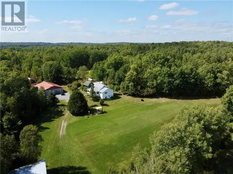 602 Makynen Road Greater Sudbury ON P3E 4N1