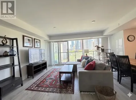 575 Bloor Street East Toronto (north St. James Town) ON M4W 0B2