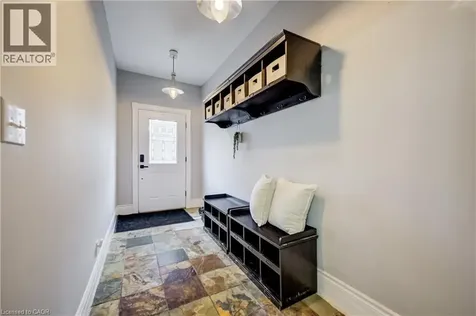 25 John Street Cambridge ON N1S 2V3