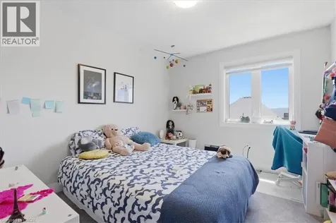 375 Chokecherry Crescent Waterloo ON N2V 0H1