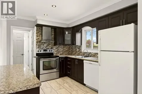120 Chilton Drive Hamilton ON L8J 1M5