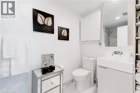 370 Martha Street Burlington ON L7R 0G9