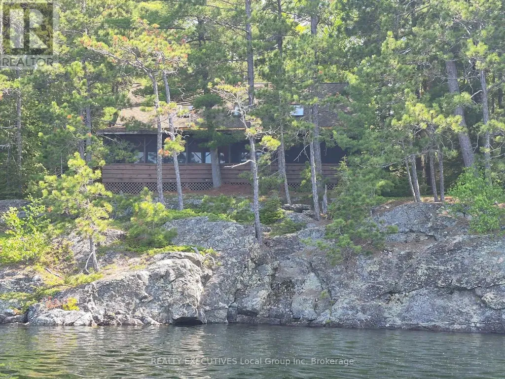 758 Island Temagami ON P0H 2H0