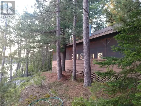 758 Island Temagami ON P0H 2H0
