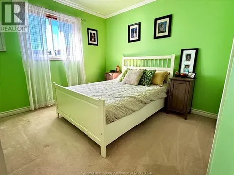 3308 Candlewood Crescent Windsor ON N8W 5M5