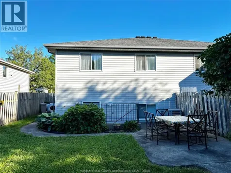 3308 Candlewood Crescent Windsor ON N8W 5M5
