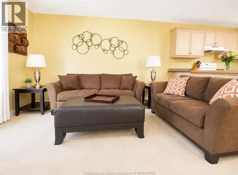 3308 Candlewood Crescent Windsor ON N8W 5M5
