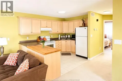 3308 Candlewood Crescent Windsor ON N8W 5M5
