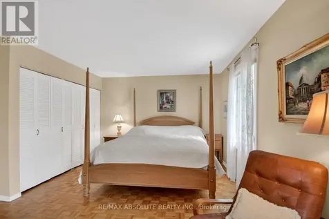 1953 Mulberry Crescent Ottawa ON K1J 8J8