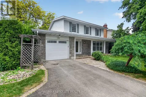 1953 Mulberry Crescent Ottawa ON K1J 8J8