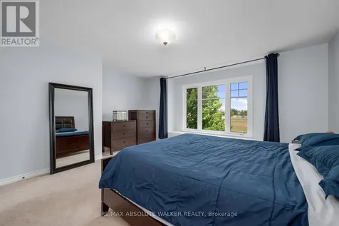 299 Bradwell Way Ottawa ON K1T 0G6