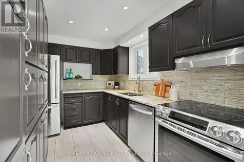 27 Sandcliffe Terrace Ottawa ON K2G 5Y2