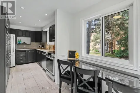 27 Sandcliffe Terrace Ottawa ON K2G 5Y2