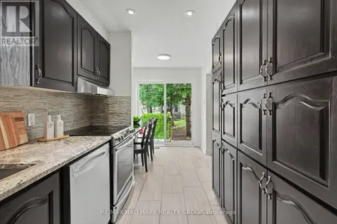 27 Sandcliffe Terrace Ottawa ON K2G 5Y2