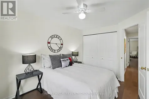 27 Sandcliffe Terrace Ottawa ON K2G 5Y2