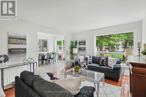 27 Sandcliffe Terrace Ottawa ON K2G 5Y2