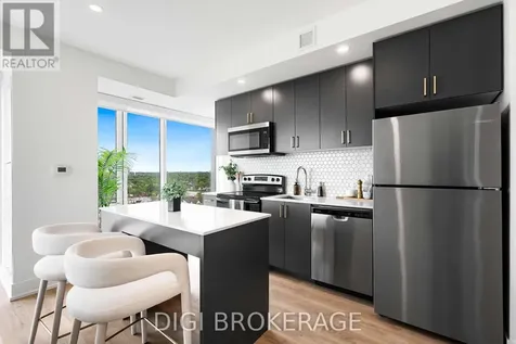 2070 Scott Street Ottawa ON K1Z 0C8