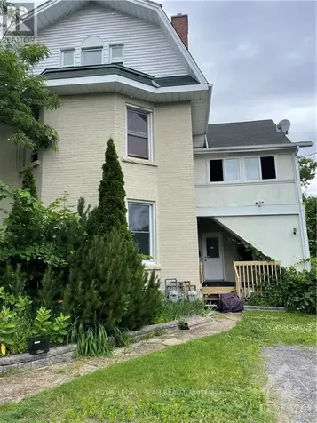321 Avondale Avenue Ottawa ON K1Z 7G7
