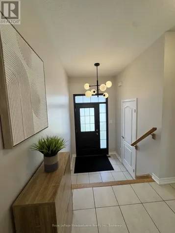 178 West Oak Trail Kitchener ON N2R 0J3