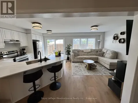 178 West Oak Trail Kitchener ON N2R 0J3
