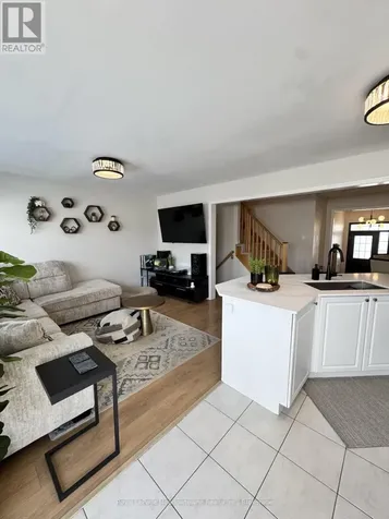 178 West Oak Trail Kitchener ON N2R 0J3