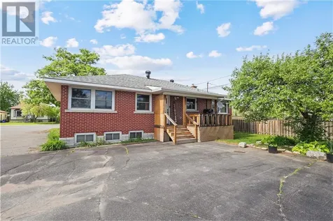 138 Fleming Street Espanola ON P5E 1E1