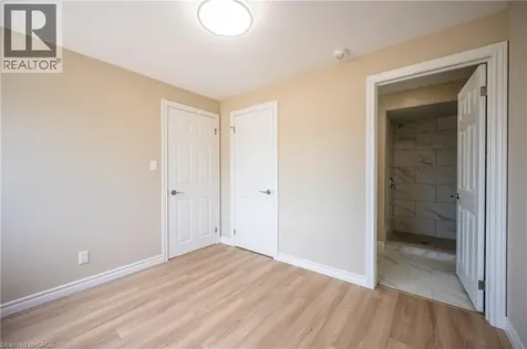 261 Benninger Drive Kitchener ON N2E 0K2